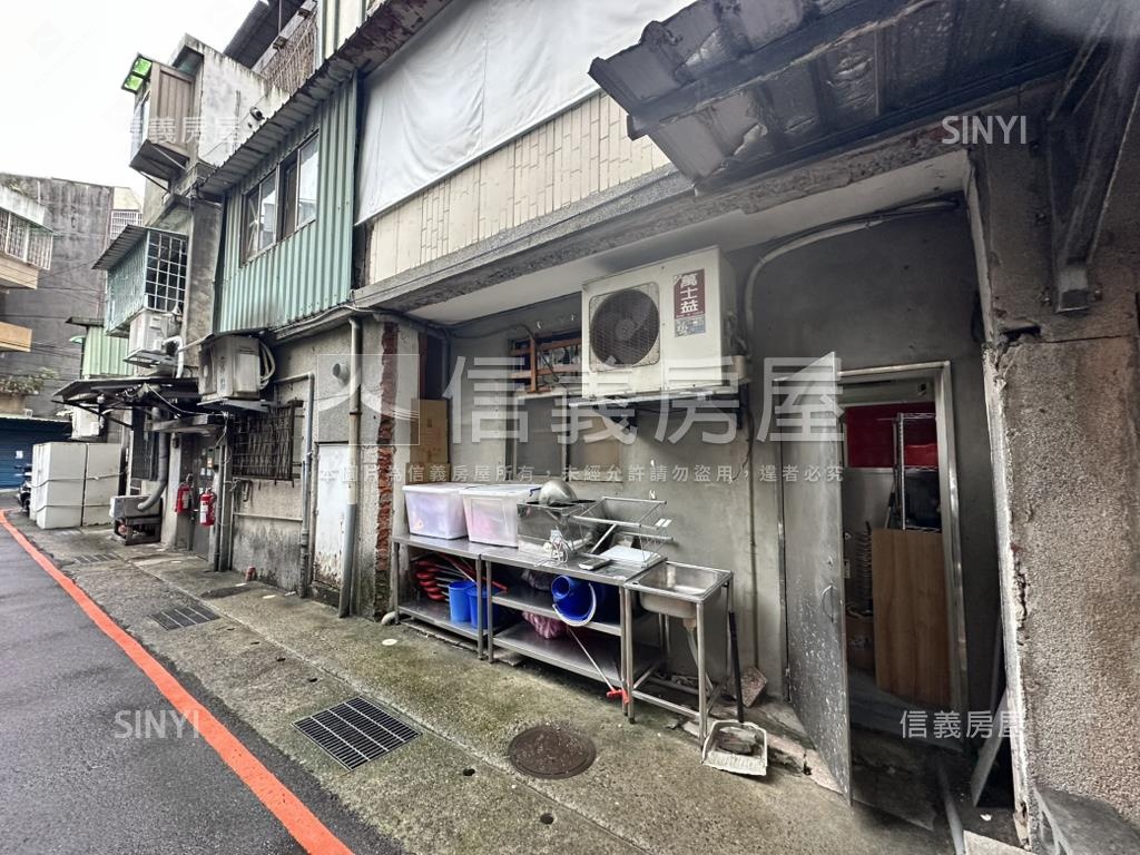 四號公園旁１樓店面房屋室內格局與周邊環境