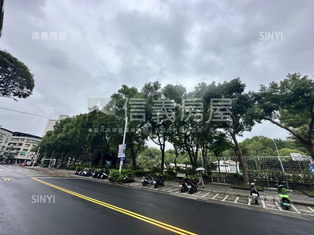 四號公園旁１樓店面房屋室內格局與周邊環境