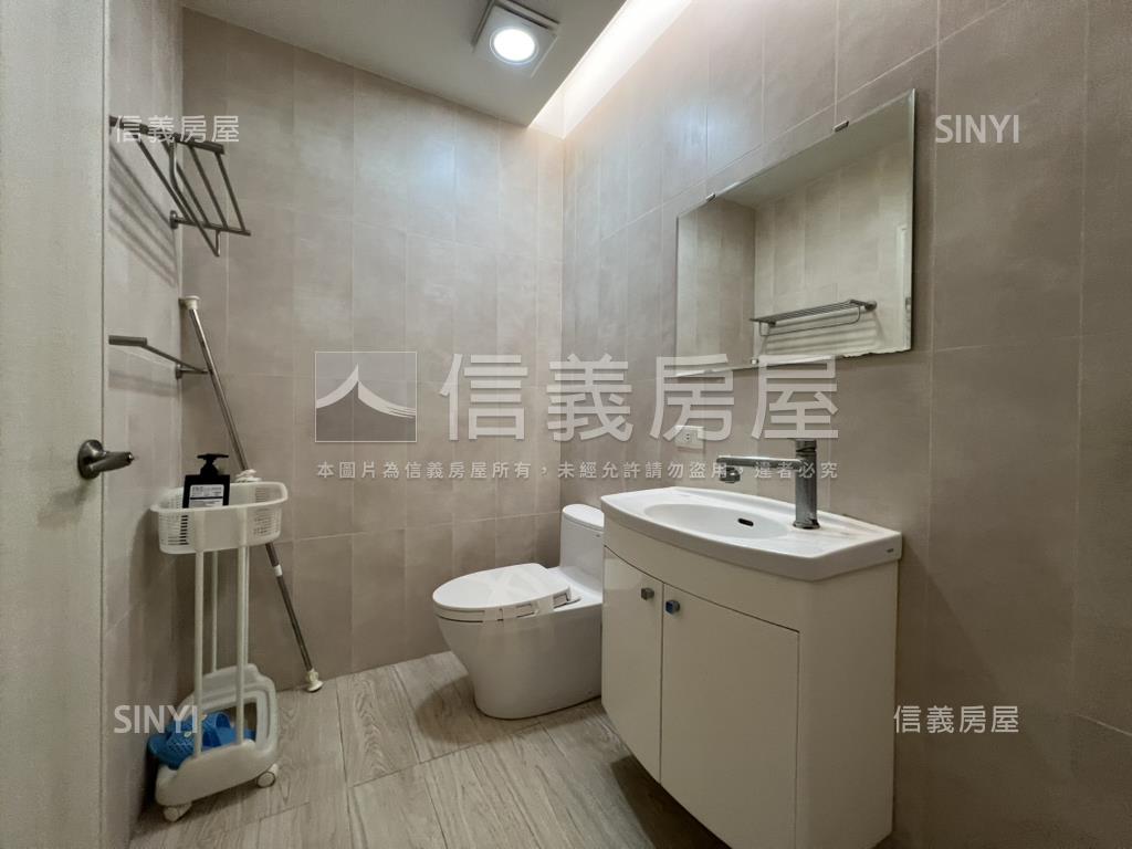 賢北溫馨明亮車墅房屋室內格局與周邊環境