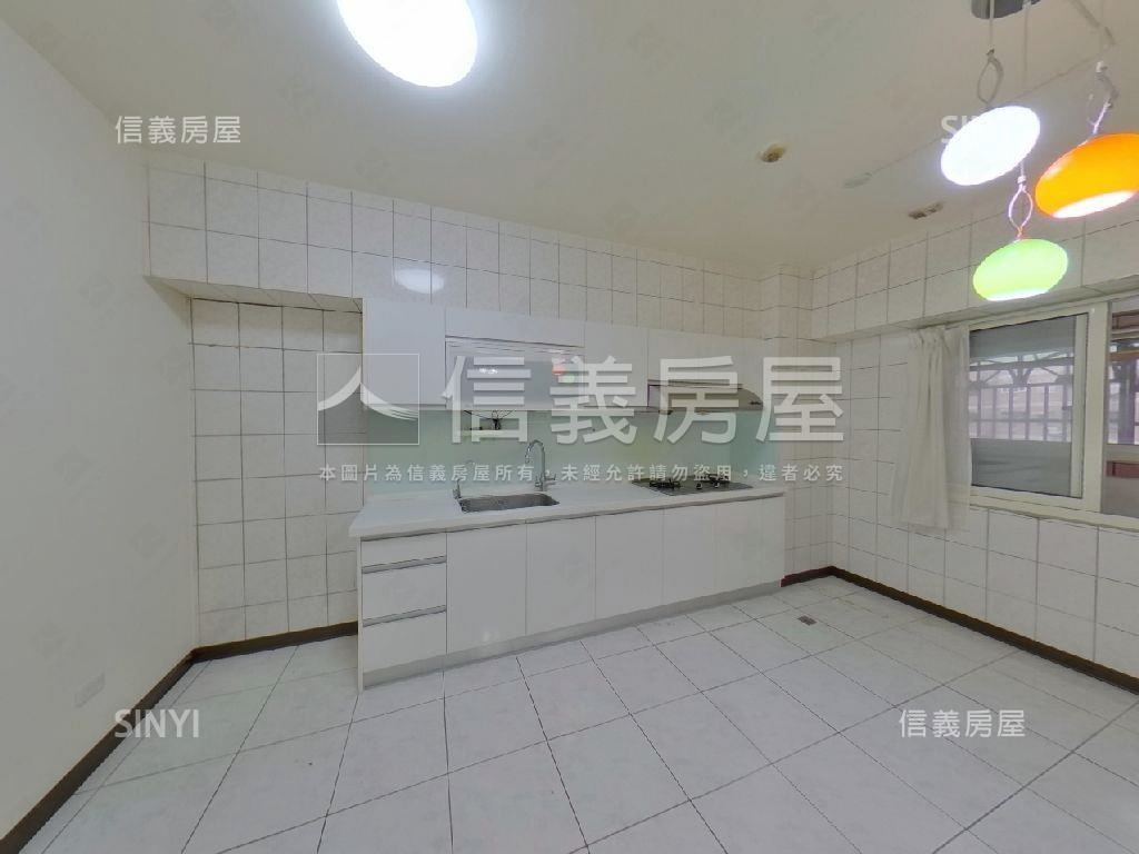 近彰化市三房美屋房屋室內格局與周邊環境