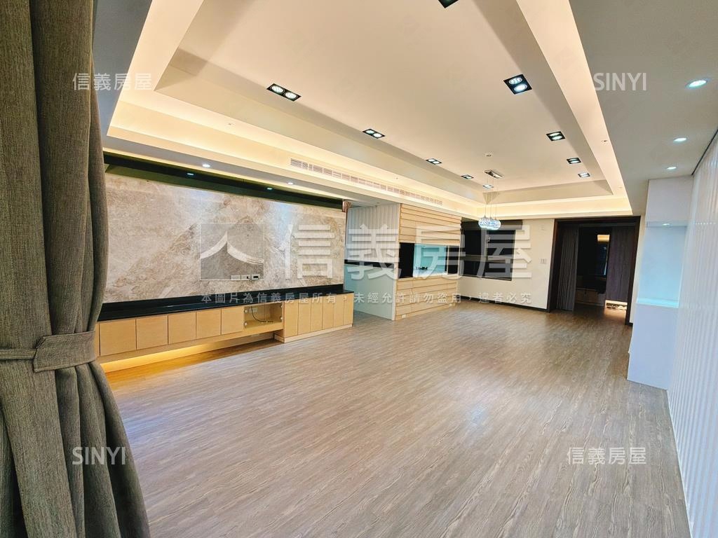 湛然豪景四房車位房屋室內格局與周邊環境