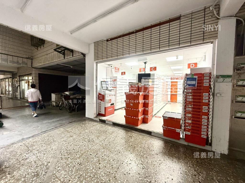內湖黃金鬧區店面房屋室內格局與周邊環境