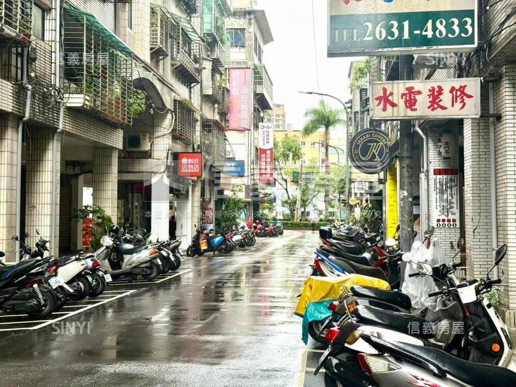 內湖康寧精華商圈店面房屋室內格局與周邊環境
