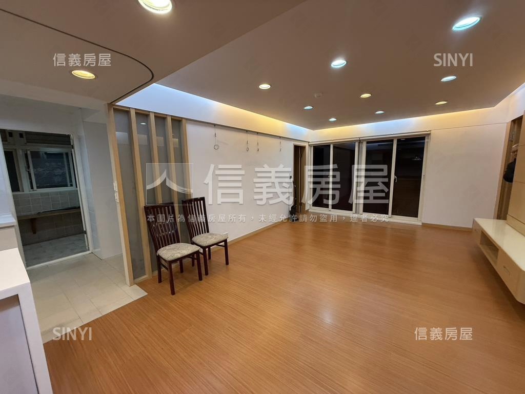 聽濤園附坡平車位房屋室內格局與周邊環境