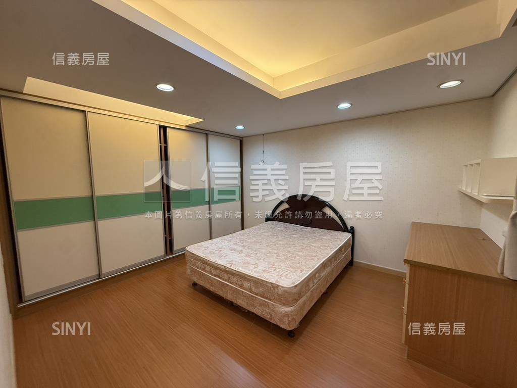 聽濤園附坡平車位房屋室內格局與周邊環境