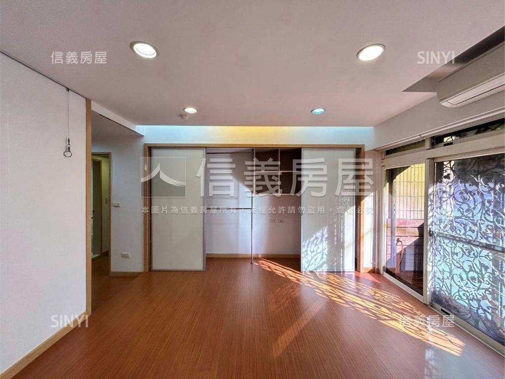 聽濤園附坡平車位房屋室內格局與周邊環境