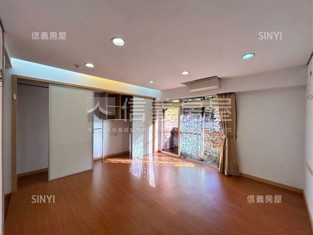 聽濤園附坡平車位房屋室內格局與周邊環境