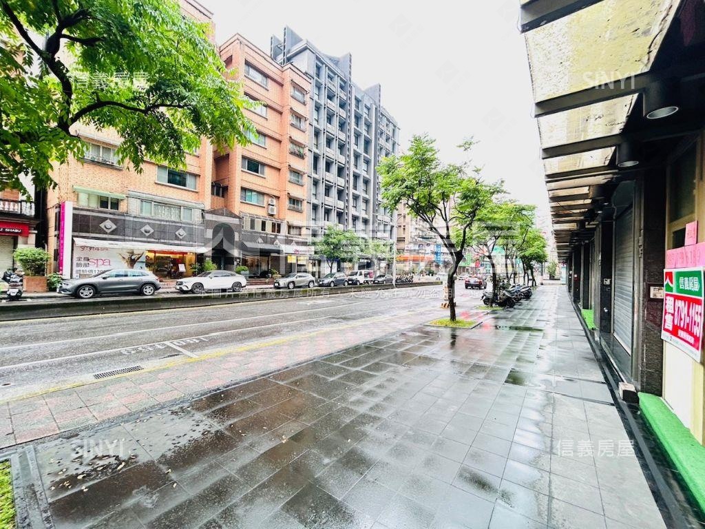金湖路上燙金店面房屋室內格局與周邊環境
