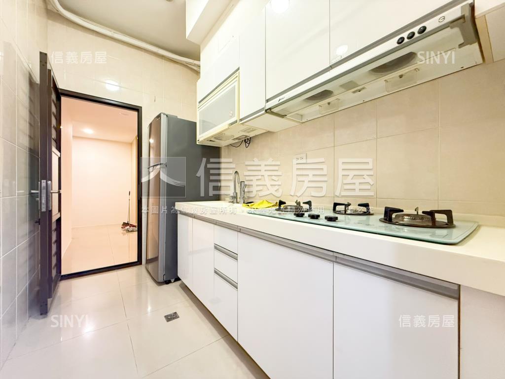 中山醫震後高樓三房平車房屋室內格局與周邊環境