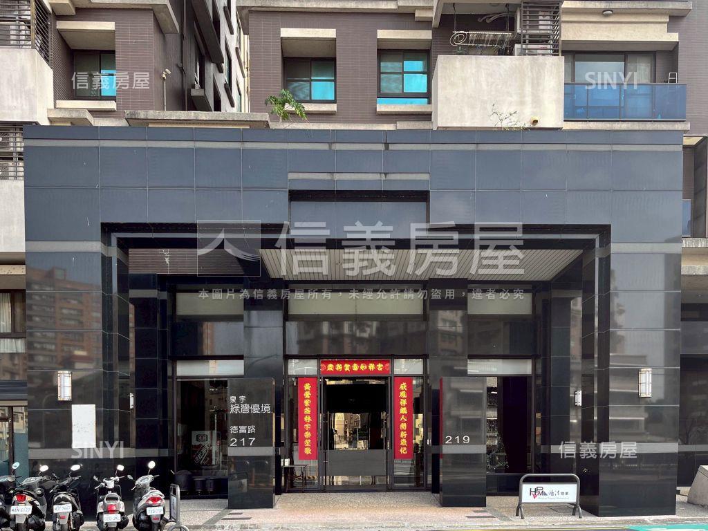 中山醫震後高樓三房平車房屋室內格局與周邊環境