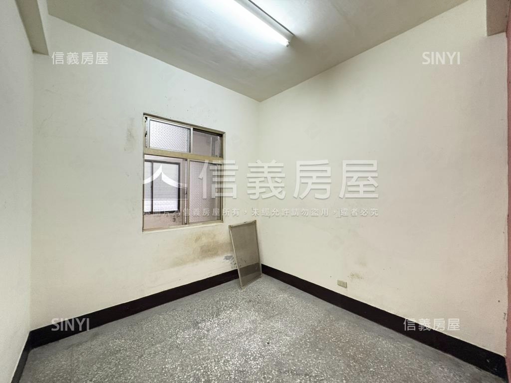 【頂】溪頭路公寓一樓房屋室內格局與周邊環境