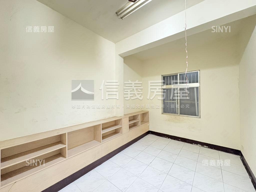 【頂】溪頭路公寓一樓房屋室內格局與周邊環境