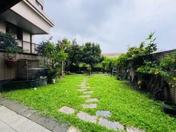 千葉園面溪畔．稀有大庭園