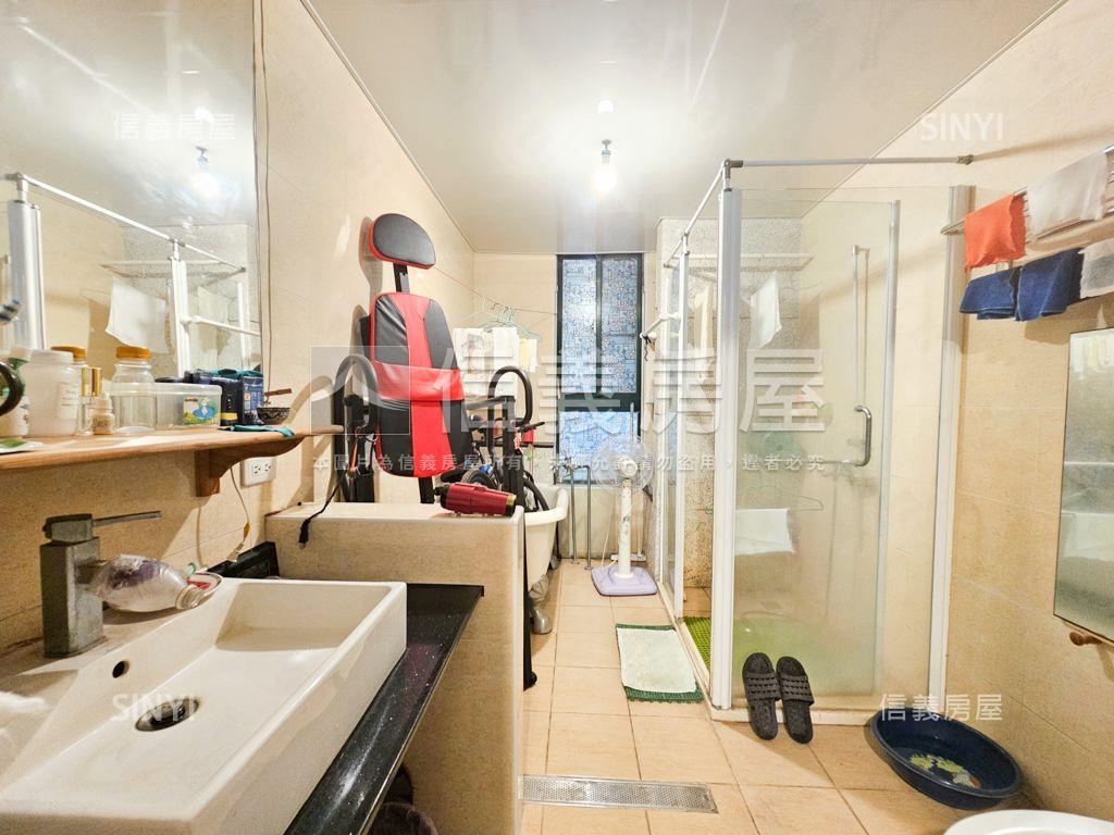 金溪路靜謐透天房屋室內格局與周邊環境