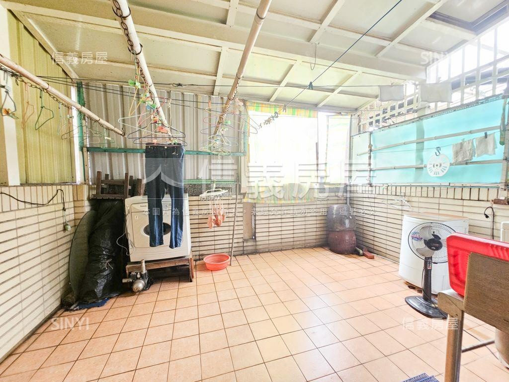 金溪路靜謐透天房屋室內格局與周邊環境