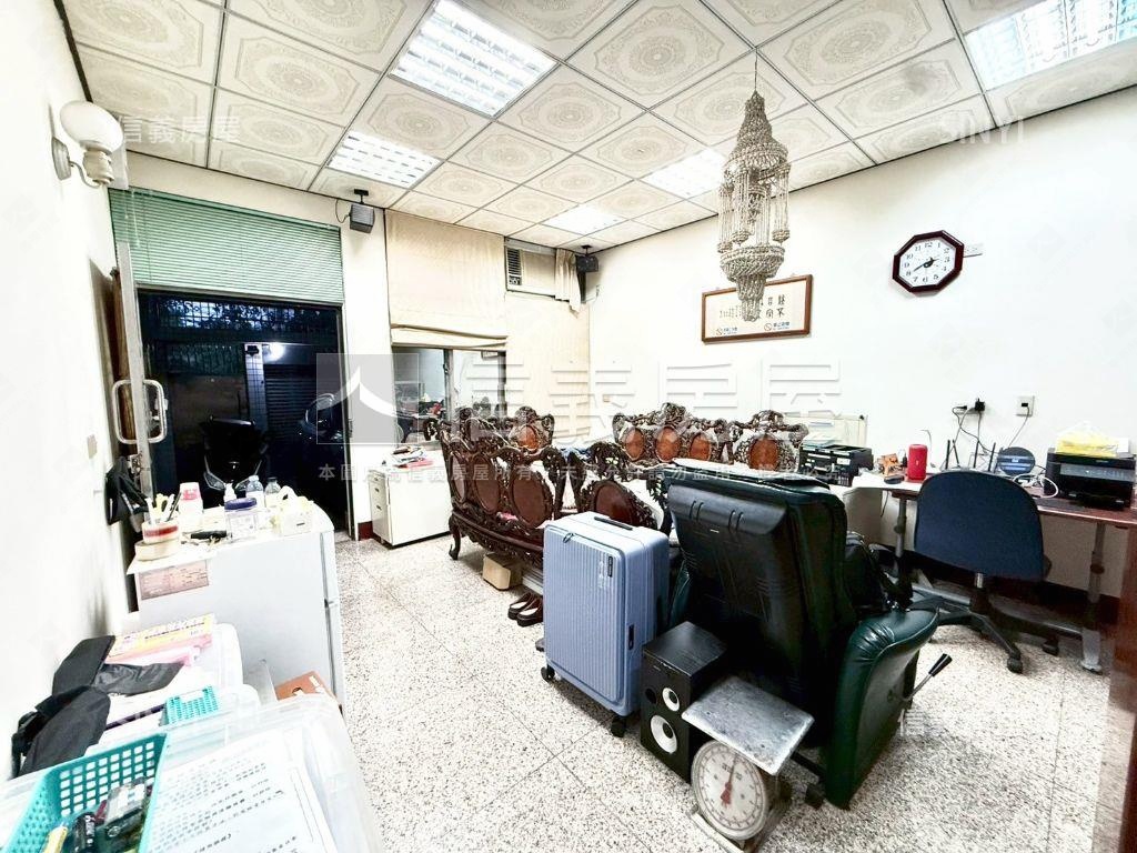 南陽路臨路優質透天房屋室內格局與周邊環境
