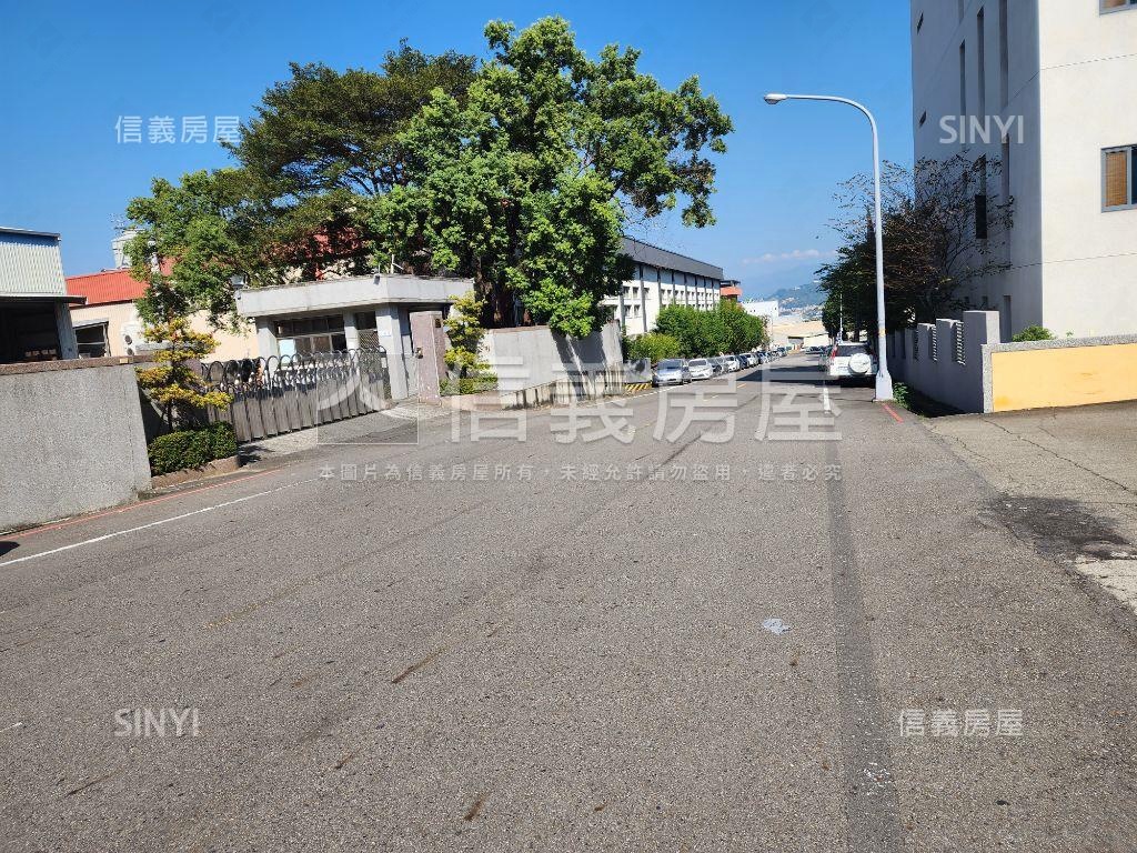 南崗工業區乙工廠房房屋室內格局與周邊環境