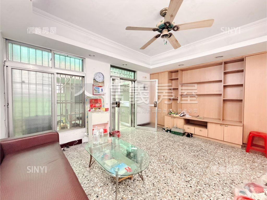 超強！活路有車庫１樓公寓房屋室內格局與周邊環境