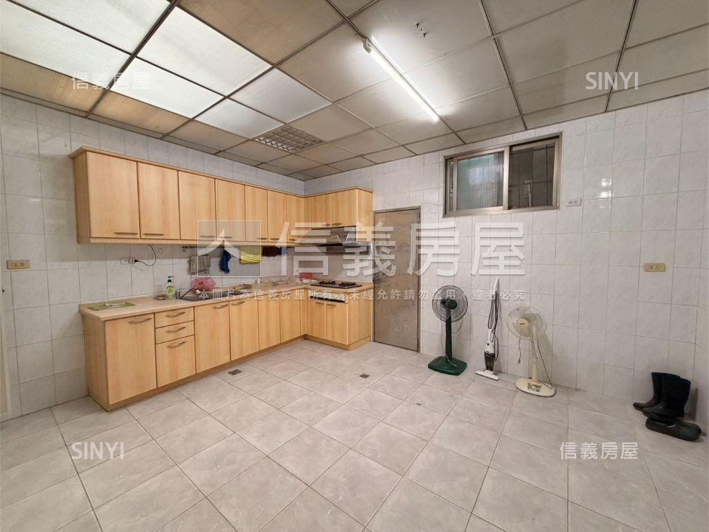 很強！活路有門庭１樓公寓房屋室內格局與周邊環境