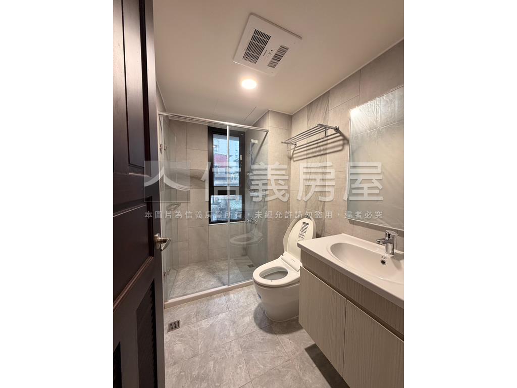 微笑昇樺邊間三房露臺戶房屋室內格局與周邊環境