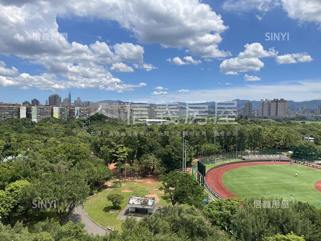 中正新城正面公園房屋室內格局與周邊環境