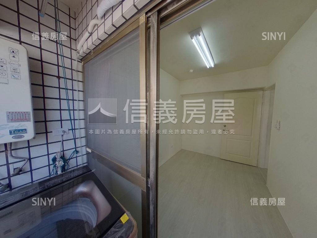 文心百利三房平移車位房屋室內格局與周邊環境