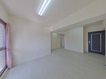 文心百利三房平移車位～