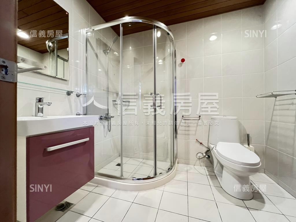 近葳格磊川大面寬車位透天房屋室內格局與周邊環境