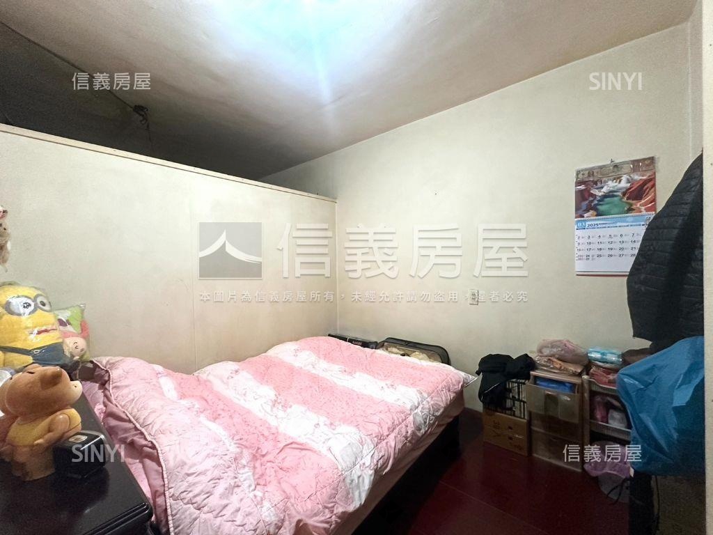 自重街公寓２樓房屋室內格局與周邊環境