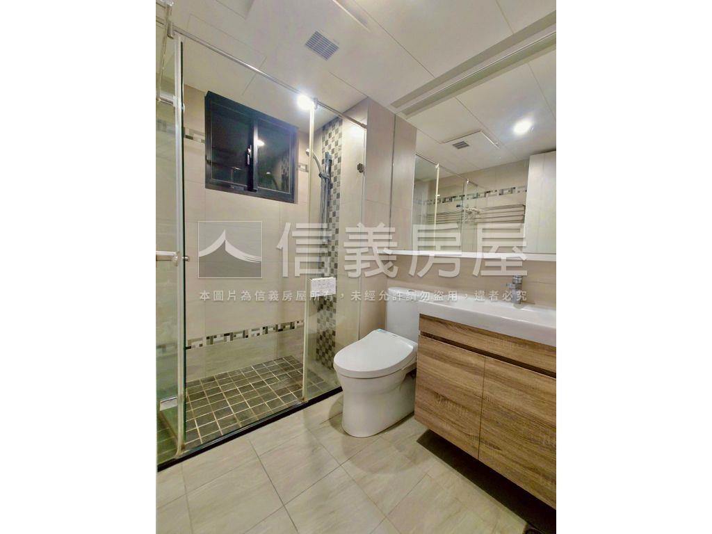 稀有露臺小天晴房屋室內格局與周邊環境