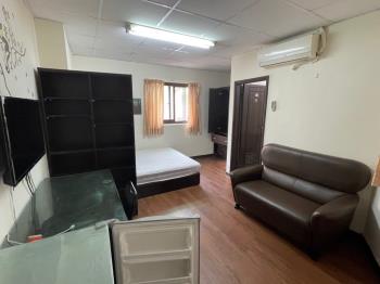 逢甲夜市置產透套