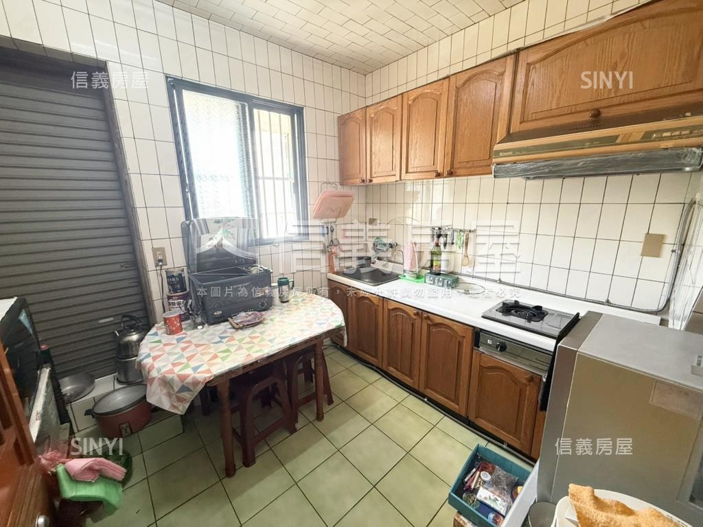 豐原臨活路透店房屋室內格局與周邊環境