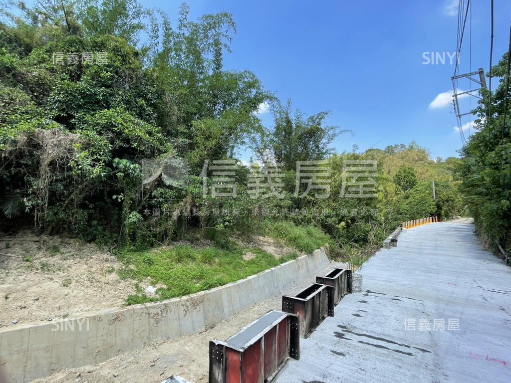左鎮澄山約３甲土地房屋室內格局與周邊環境
