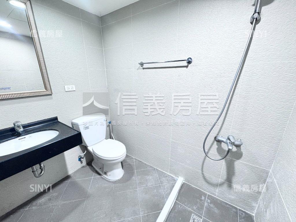 佳瑞Ｍ＋三房雙車位房屋室內格局與周邊環境