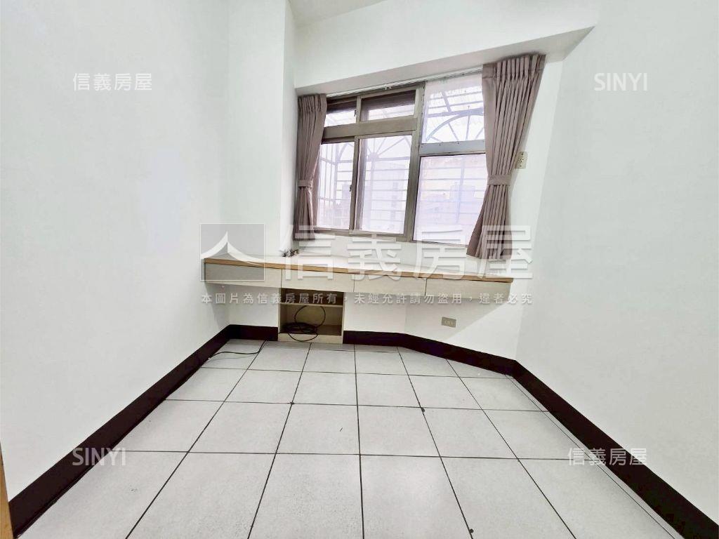 東輝邊間稀有珍寶２房房屋室內格局與周邊環境