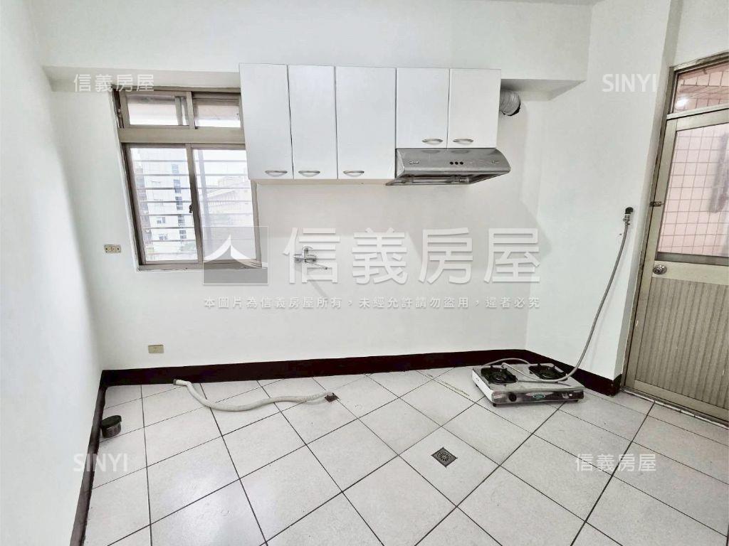 東輝邊間稀有珍寶２房房屋室內格局與周邊環境