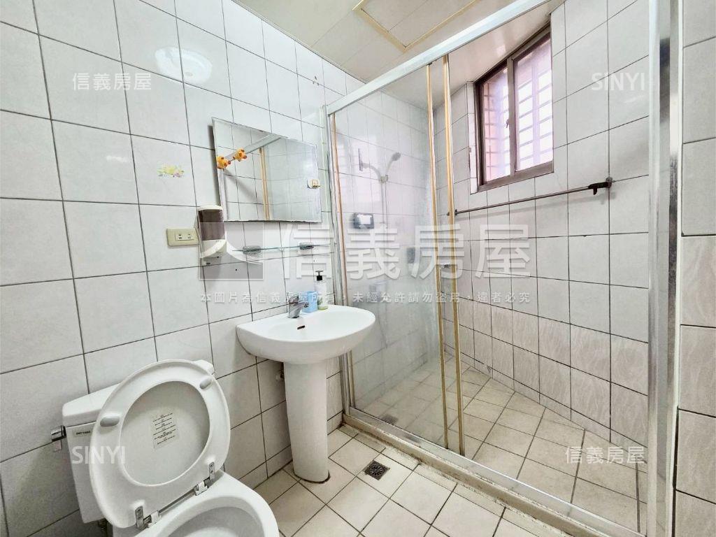 東輝邊間稀有珍寶２房房屋室內格局與周邊環境