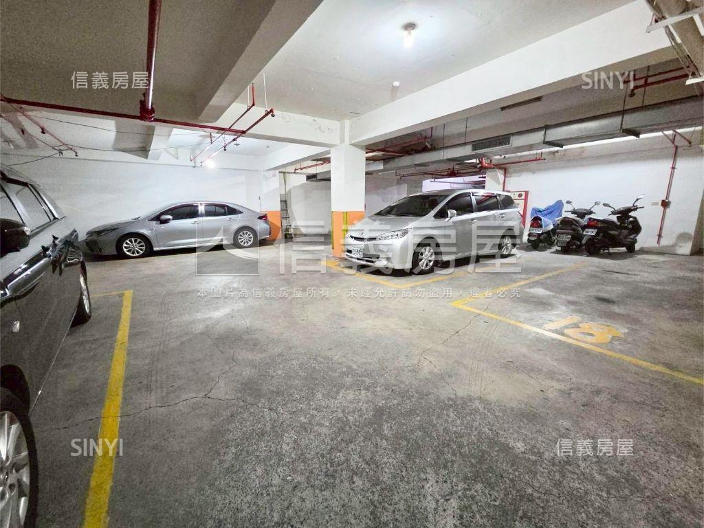 東輝邊間稀有珍寶２房房屋室內格局與周邊環境