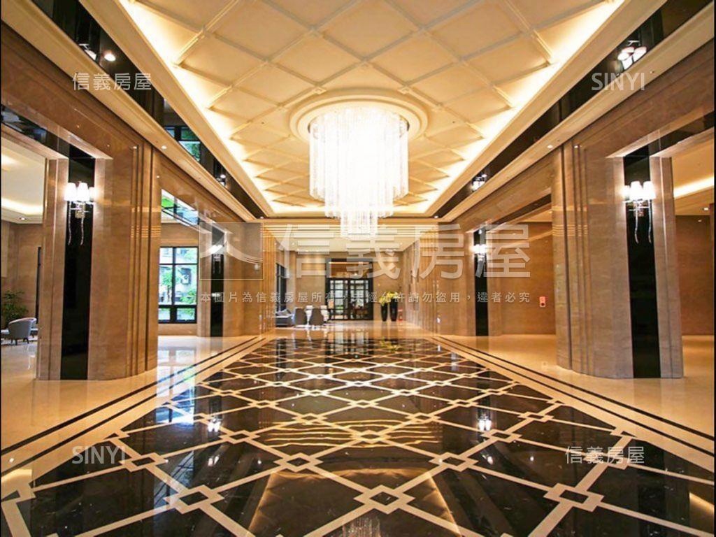 三房價格買君大院四房平車房屋室內格局與周邊環境