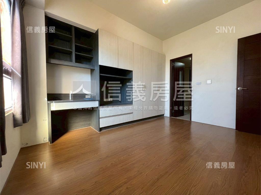 微笑城市三房車位美屋可看房屋室內格局與周邊環境