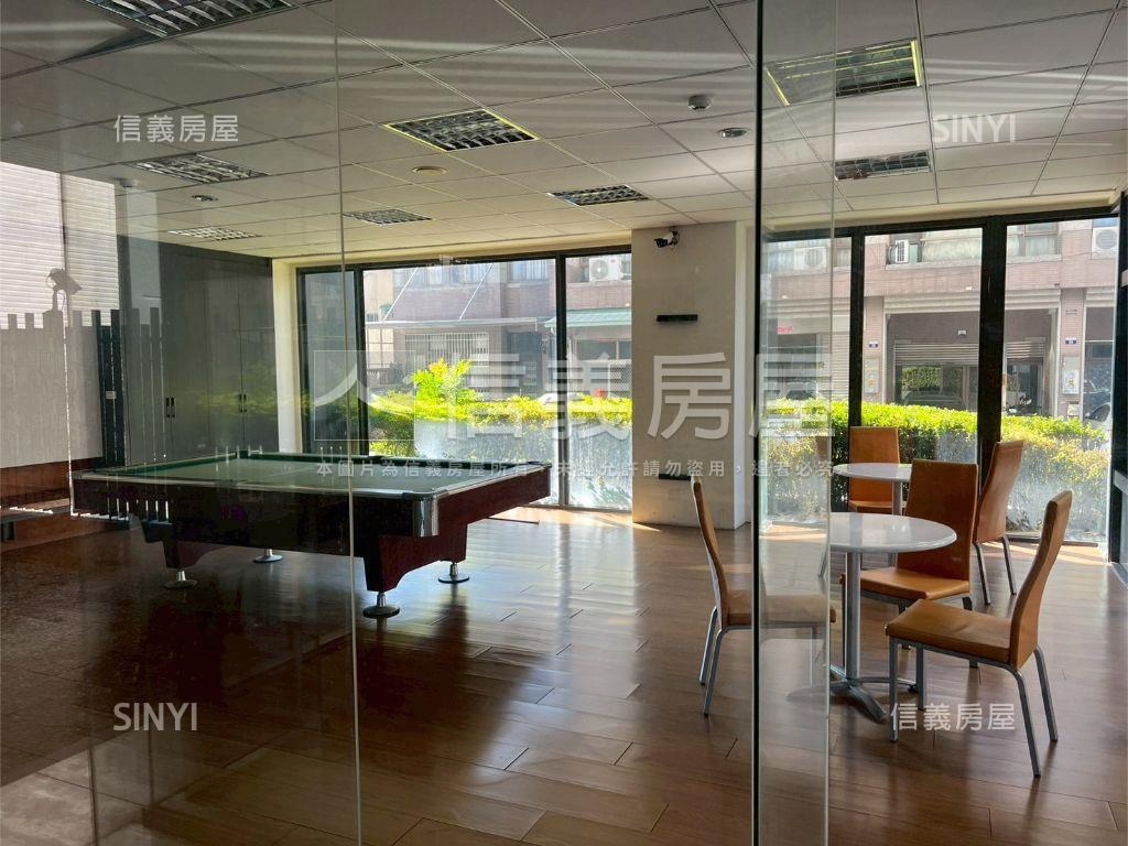 微笑城市三房車位美屋可看房屋室內格局與周邊環境