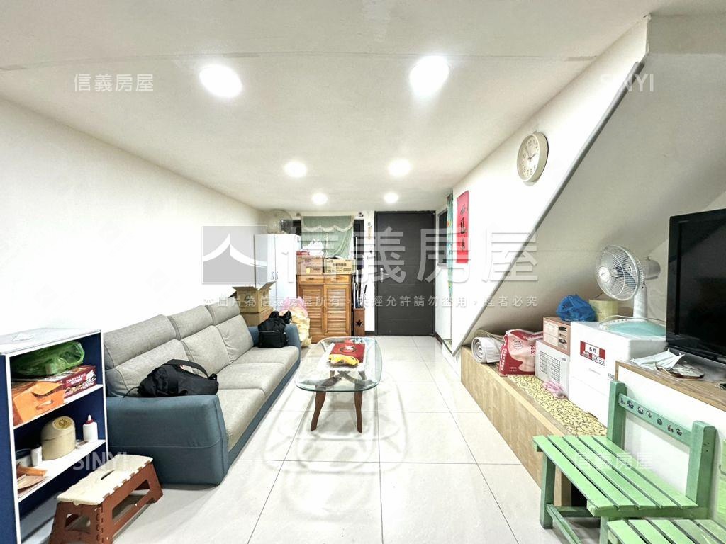 近未來Ｇ０１站高陞庭院戶房屋室內格局與周邊環境