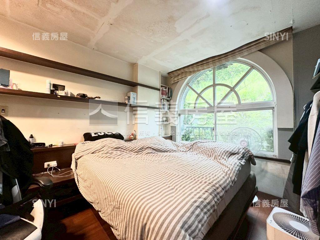 四期環境清幽湖綠歐別墅房屋室內格局與周邊環境