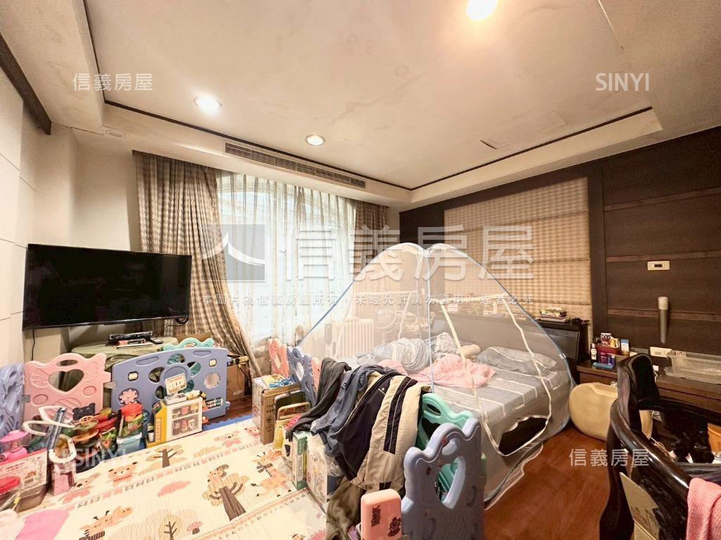 四期環境清幽湖綠歐別墅房屋室內格局與周邊環境