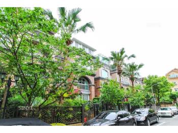 四期環境清幽湖綠歐別墅