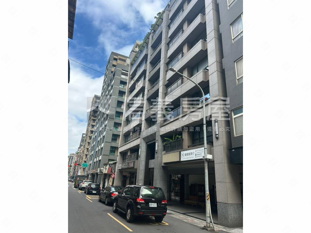 廈門街上雍住辦大樓房屋室內格局與周邊環境