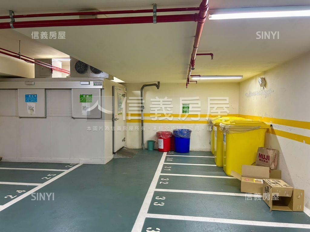 廈門街上雍住辦大樓房屋室內格局與周邊環境