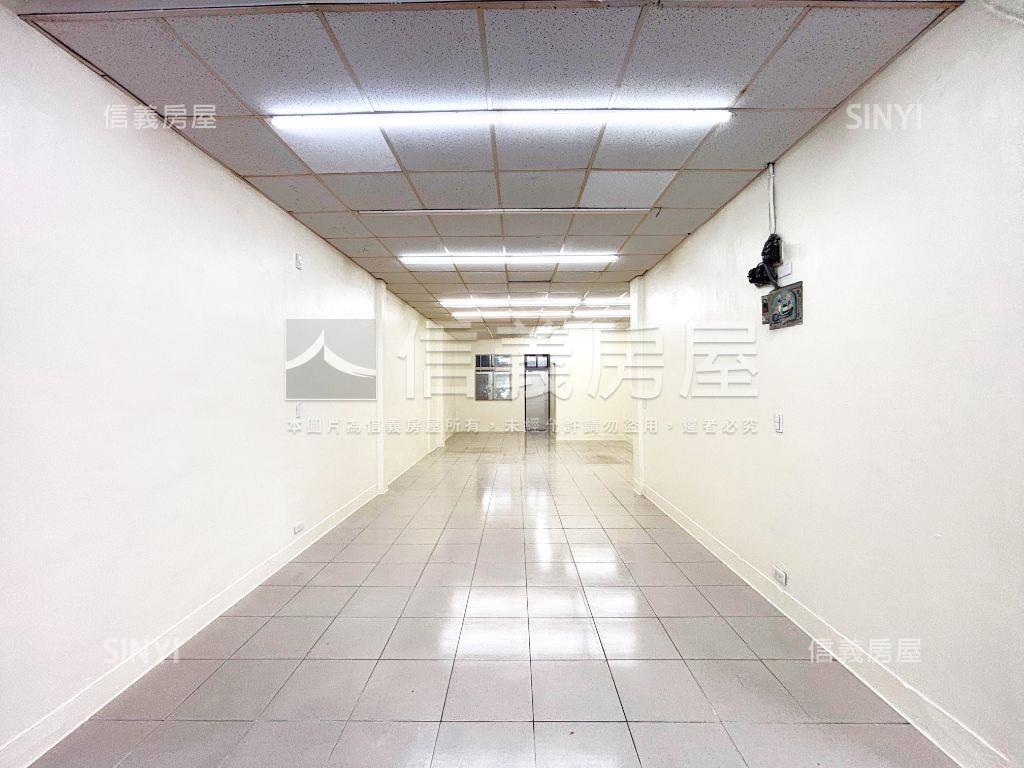 忠順發財‧金鑽店面房屋室內格局與周邊環境
