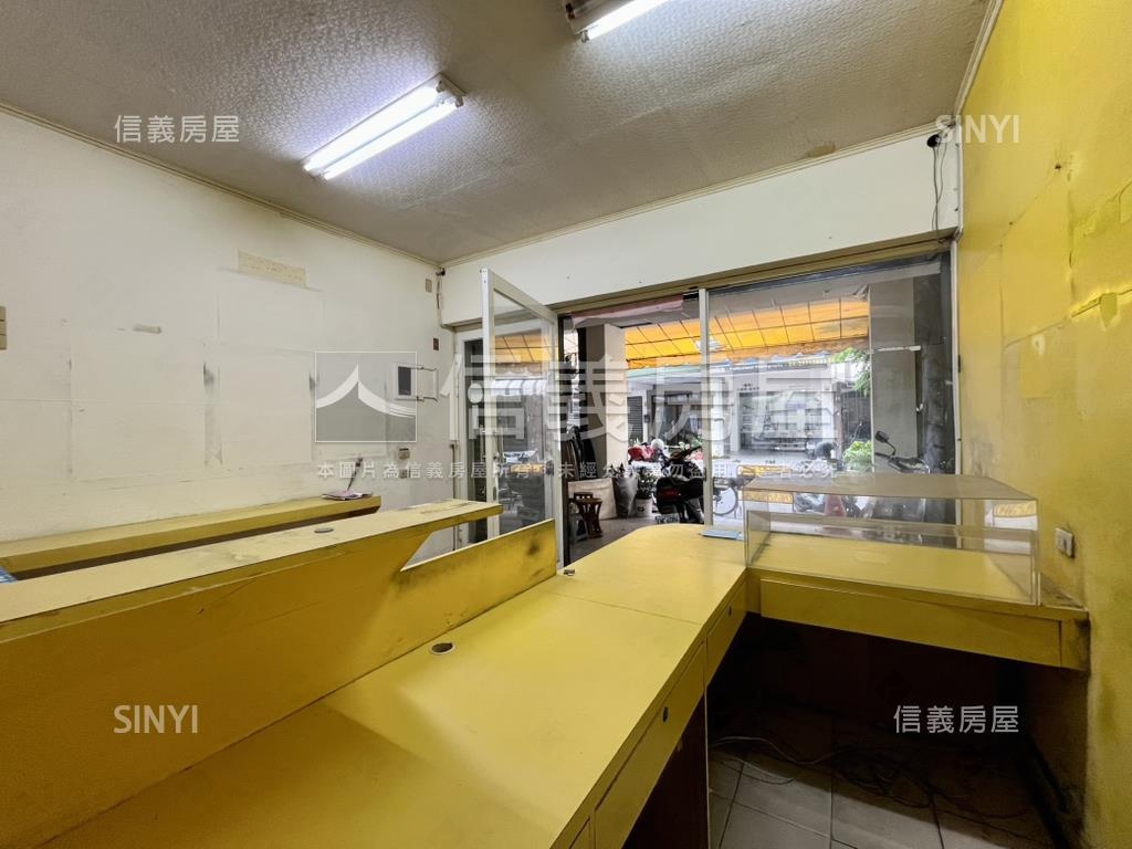 降價！第五市場活路透店房屋室內格局與周邊環境