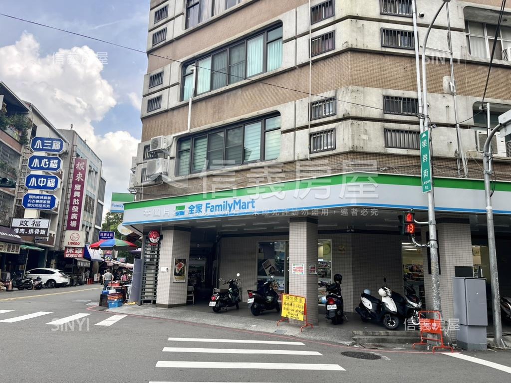 降價！第五市場活路透店房屋室內格局與周邊環境